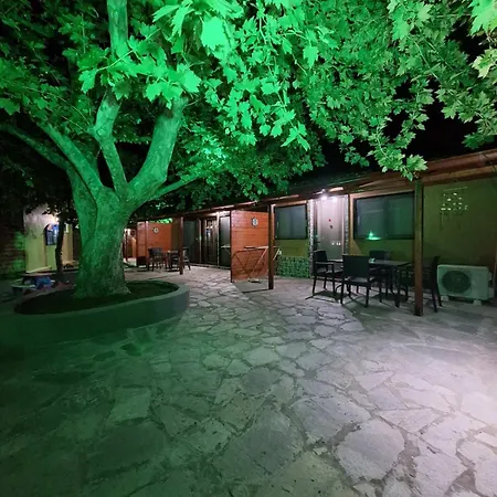 Studios Platanes Апартаменты