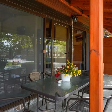 Studios Platanes * Скала-Марион