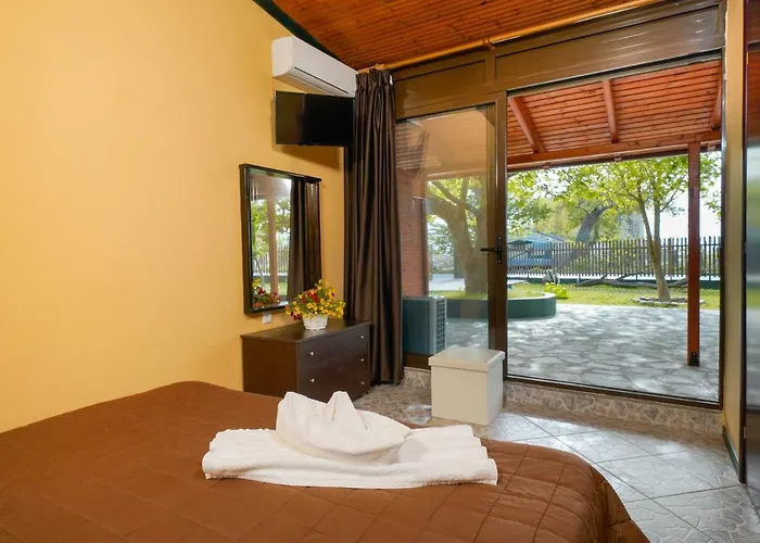 Platanes Apartment
