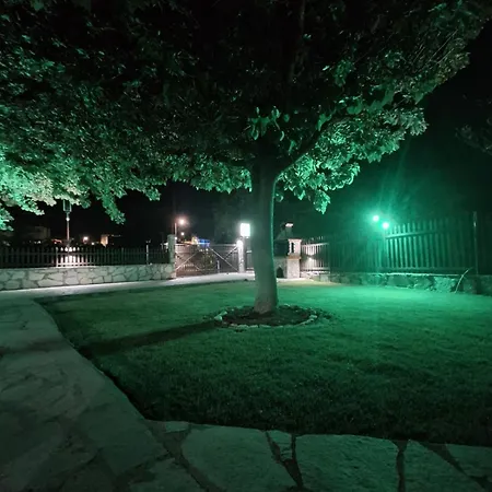 Apartament Platanes *